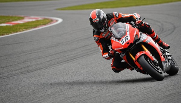 Préparation physique d'un pilote de compétition de moto